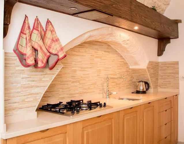 בית נופש Casa Del Carbonaio לוקורוטונדו